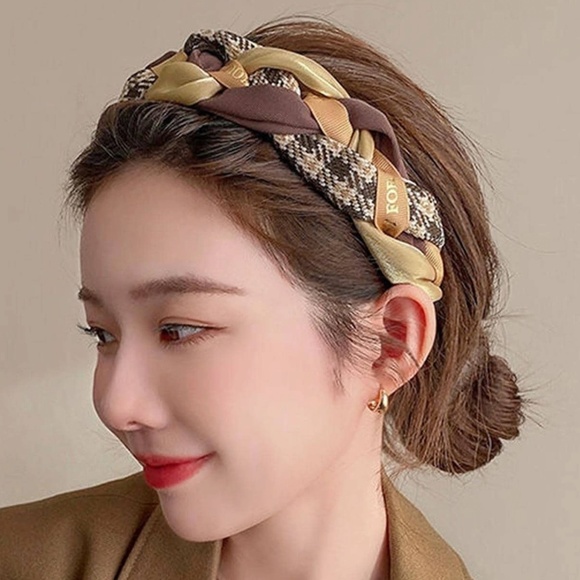 Plaid Print Braided Headband display picture 2